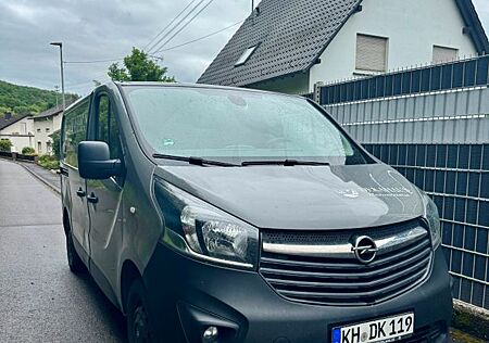 Opel Vivaro -B
