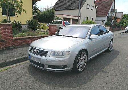 Audi A8 4.2 tiptronic quattro -Lpg BRC
