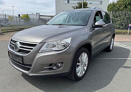 VW Tiguan Volkswagen 4Motion 2.0l TDI 1 Hand Scheckh Leder AHK