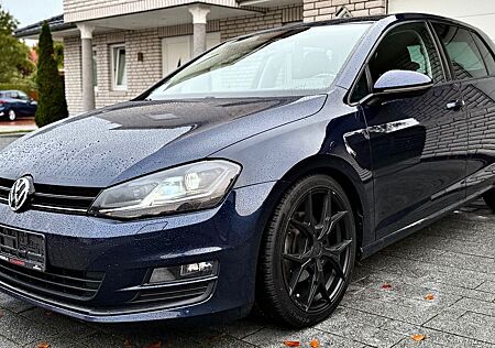 VW Golf Volkswagen VII 1.6 TDI Lim. BMT *Xenon*Navi*AHK*PDC*