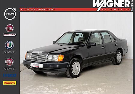 Mercedes-Benz 300 W 124 D Automatik Limousine *Leder * SD*
