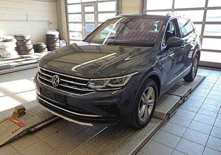 VW Tiguan Volkswagen 2.0 TDI DSG Elegance+STANDH+ACC+MATRIX+