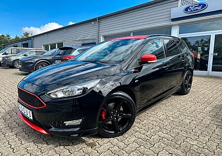 Ford Focus 1,5 EcoBoost 110kW ST-Line Black Turnier