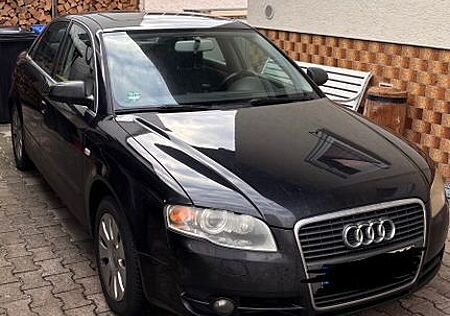 Audi A4 2.0 T FSI
