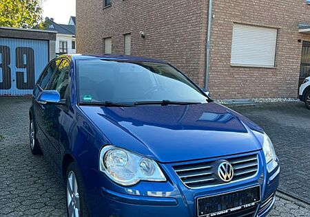 VW Polo Volkswagen 9N 55KW 1.4 Sportline Sportline SHZ/8Facht