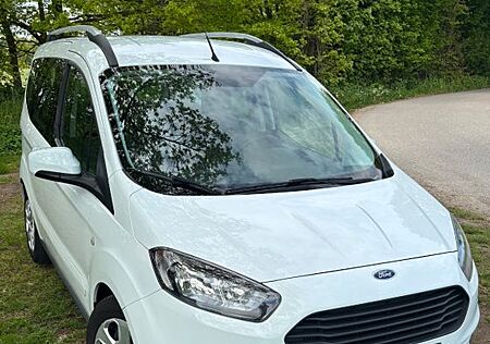 Ford Tourneo Courier 1.0 EcoBoost 74kW Trend Trend