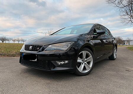 Seat Leon 1.4 TSI ACT, Sportline FR, 8-fach bereift