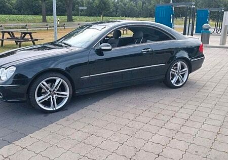 Mercedes-Benz CLK 200 w209 Avantgarde Lpg