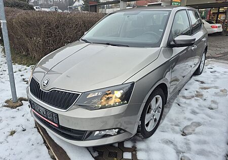 Skoda Fabia Ambition Alu Multilenk Klima Temp