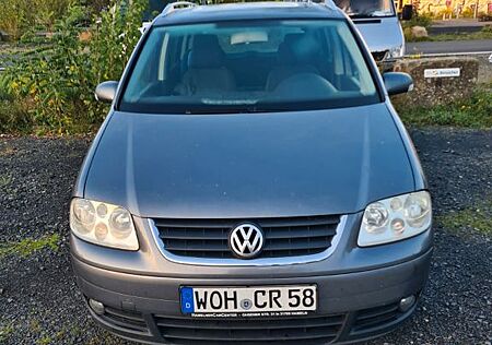 VW Touran Volkswagen 2.0 TDI Trendline Trendline