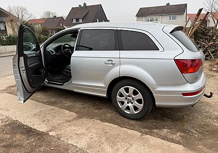 Audi Q7 Letzte Preis 3.0 TDI (DPF) quattro tiptronic
