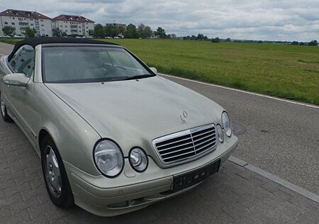 Mercedes-Benz CLK 320 ELEGANCE