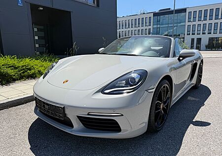 Porsche Boxster 718 Style Edition