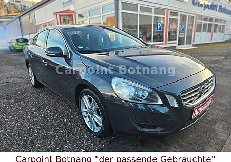 Volvo S60 Lim. Momentum "NEUER AUSTAUSCHMOTOR"