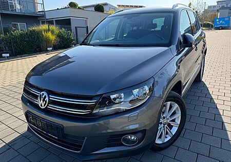 VW Tiguan Volkswagen Sport & Style 4M *LEDER*KLIMATRONIK*AHK*