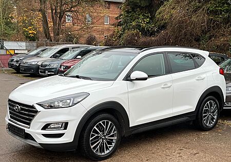 Hyundai Tucson 2WD/PAN/Navi/Kamera/GSD/HU-neu.
