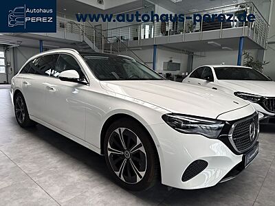 Mercedes-Benz E 300 T de AVANTGARDE AIRMATIC-DISTRON-ab 3,99%!