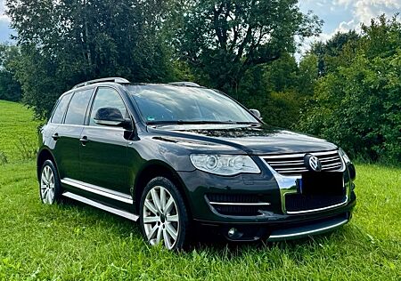 VW Touareg Volkswagen 5.0 V10 TDI Tiptronic Individual R-Line