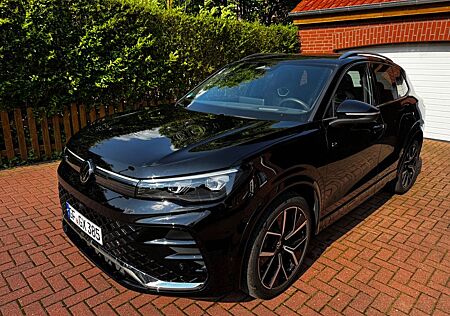 VW Tiguan Volkswagen 2.0 TDI SCR DSG R-Line