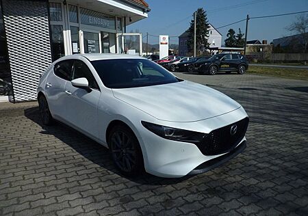 Mazda 3 2.5L e-SKYACTIV G 140 6AT Centre-line DESI