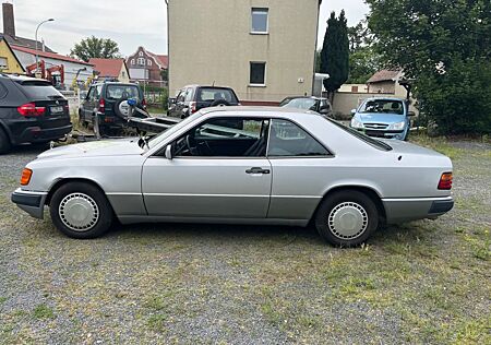 Mercedes-Benz 300 300CE 124er Coupé 1.Hand Klima AZV SSD Daily Dri