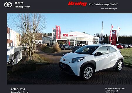 Toyota Aygo (X) Business Edition Klimaautomatik Allwetter