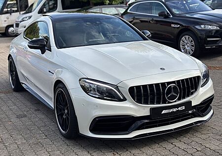 Mercedes-Benz C 63 AMG gebraucht kaufen Mercedes-Benz C 63 AMG C63 S AMG°DESIGNO°Carbon°°MBUX°Klappe°Track°AERO