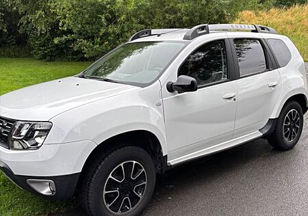 Dacia Duster gebraucht kaufen Dacia Duster 1.6 SCe 115 4x2 Lauréate Lauréate