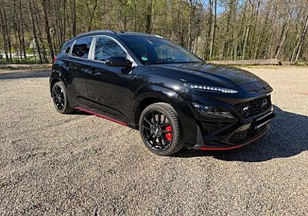 Hyundai Kona 2.0 T-GDI N DCT N Vollausstattung | 8-fach