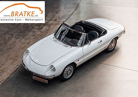 Alfa Romeo Spider Duetto 1.6 109PS restauriert Hardtop