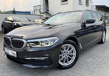 BMW 530d Touring xDrive/Komfortsitze/Head-UP/R Kamer