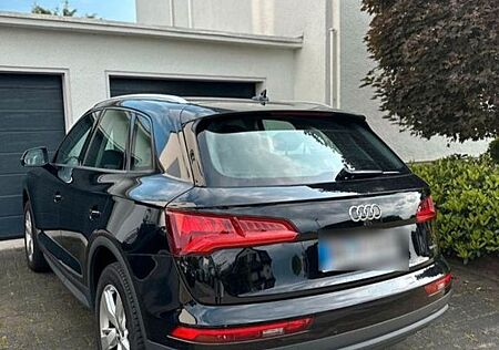 Audi Q5 FY 2.0 TDI 190PS Quattro (Festpreis)