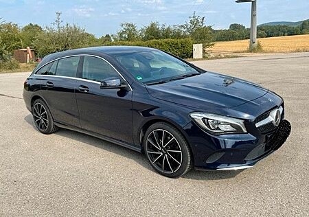 Mercedes-Benz CLA 200 Shooting Brake -Urban Distr.