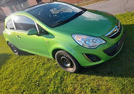 Opel Corsa 1.2 Color Edition Color Edition