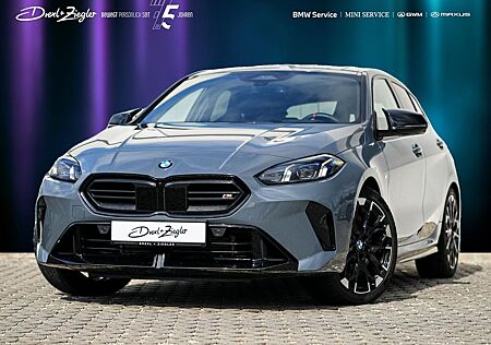 BMW M135i xDrive M-SportPRO PANO ACC HuD AHK eMSitze