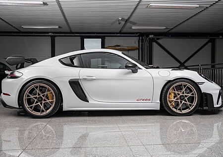 Porsche Cayman GT4 RS Weissach Paket PCCB 49 km EZ 2024