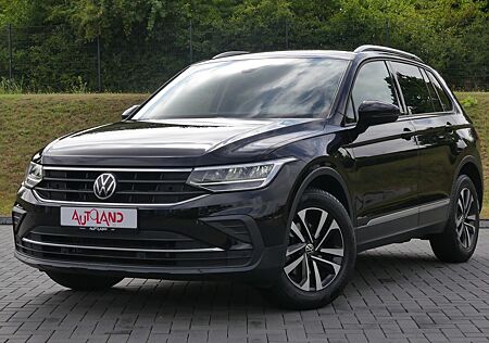 VW Tiguan Volkswagen 1.5 TSI United LED Navi ACC App Connect