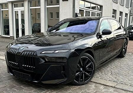 BMW i7 xDrive 60 M-Sport THEATRE MASSAGE PANO HUD