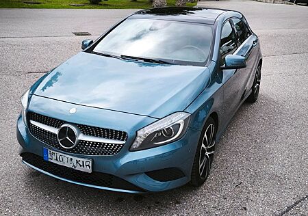 Mercedes-Benz A 200 Automatik*Diamantgrill*Pano*Memory*ILS