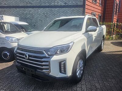 Ssangyong Musso GRAND TITANIUM 2.2D 4x4 AT+AHK 3.5t+XENON+