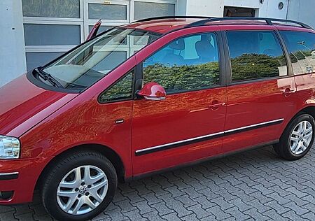 VW Sharan Volkswagen COMFORTLINE - 1,8T - SCHECKHEFTGEPFLEGT