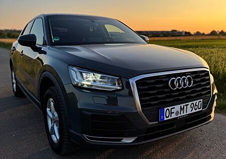 Audi Q2 1.0 TFSI ultra - Soundsystem, Sitzheizung