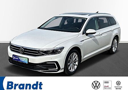 VW Passat Variant Volkswagen GTE 1.4 TSI LEDER PANO HUD STANDH