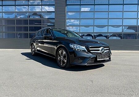 Mercedes-Benz C 220 D T-Modell 2.HD.*LED*WR*SCHECKHEFT*AHK*