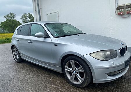 BMW 118i -