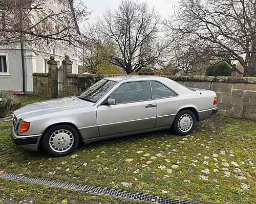 Mercedes-Benz CE 300