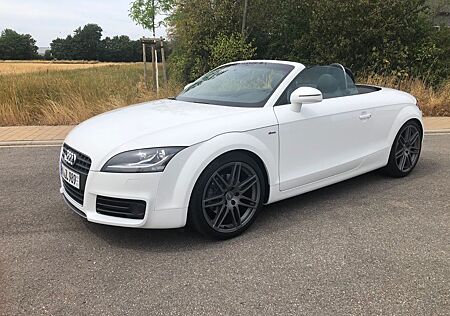 Audi TT Roadster 2.0 TFSI / S-Line Sportpaket / KW V3