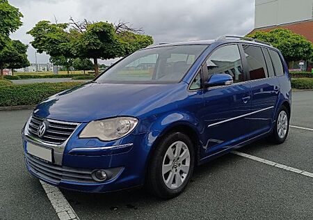 VW Touran Volkswagen 2.0 TDI 125 kW DPF Highline Highline