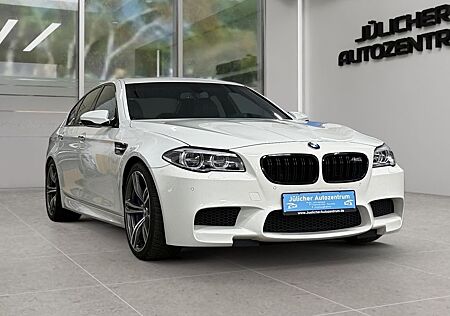 BMW M5 Competition Paket Lim. Aut., Head-up, LED
