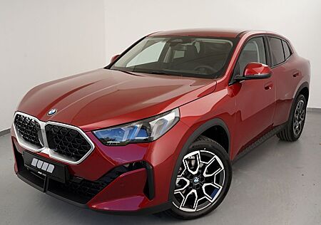 BMW X2 sDrive18d (ab 2023) (Navi LED HUD ACC Leder)